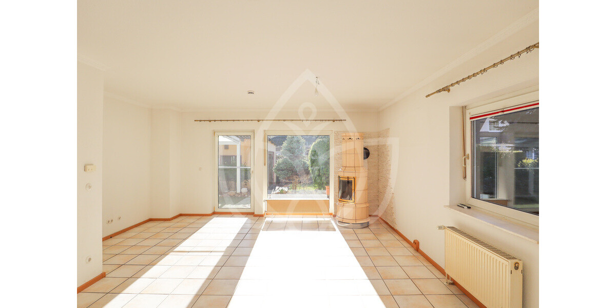 Zweifamilienhaus mit 6 Zimmer in Glienicke,Nordbahn - Zweifamilienhaus Glienicke/Nordbahn Nordbahn | Angebot:27029271