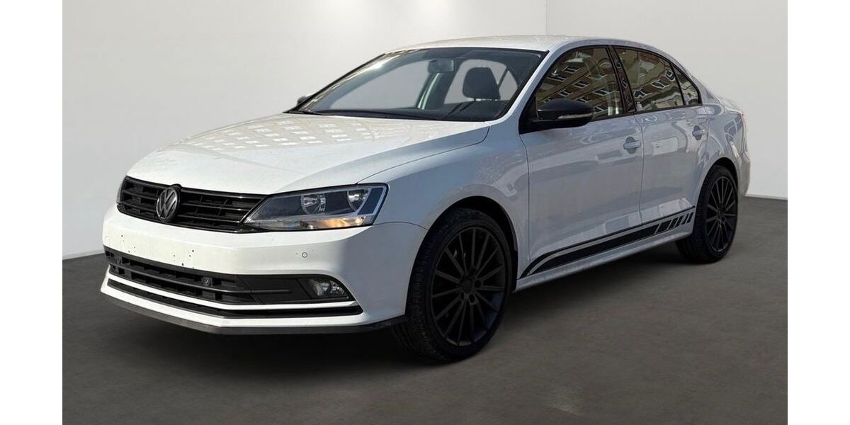 VW Jetta 147.000 km 6.900 &euro; Velten 16727