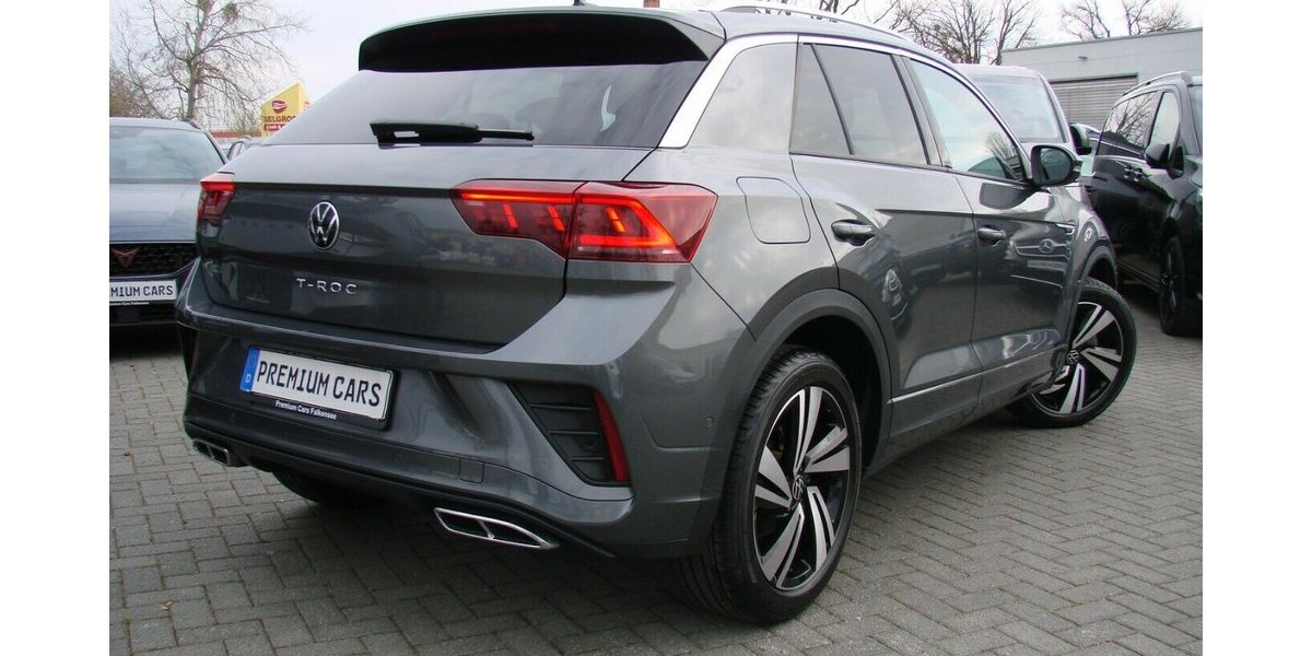 VW T-Roc 1.5TSi R-Line BMT IQ-Light ACC AHK Digital C 11.011 km 29.980 &euro; Falkensee 14612