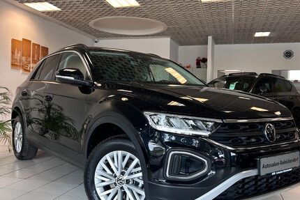 VW T-Roc 9.650 km 25.980 € Berlin 13403