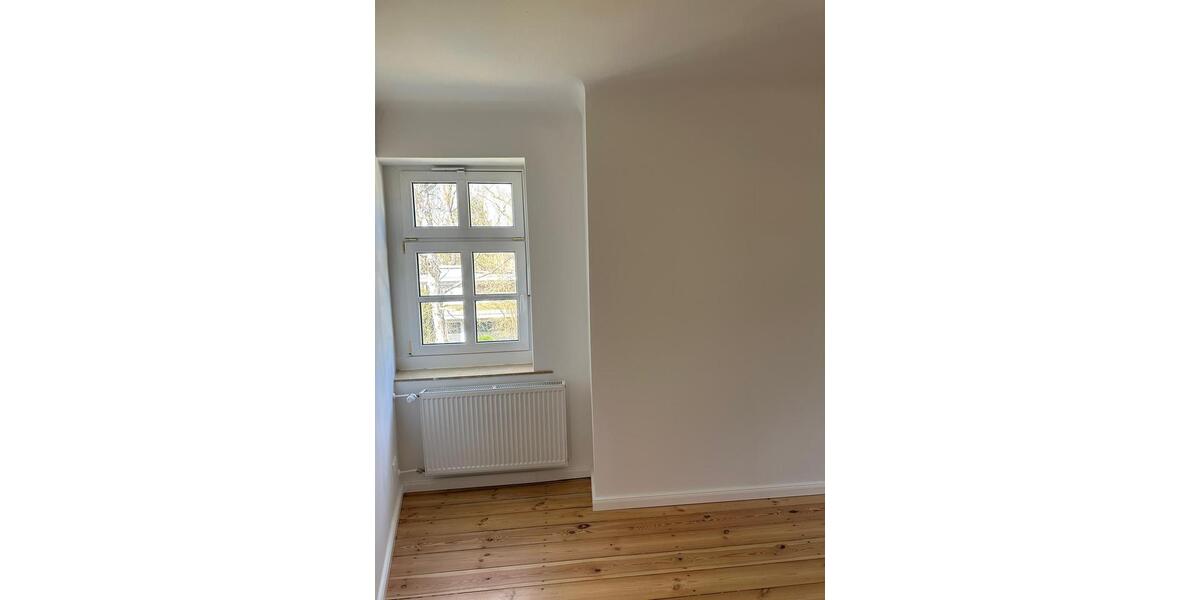 Etagenwohnung Berlin Treptow-Köpenick - 5 Zimmer, 120 m&sup2;, 1.850&euro; | Angebot:26447632