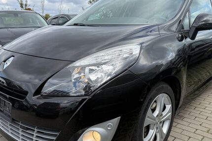 Renault Scenic 189.000 km 4.000 € Wildau 15745