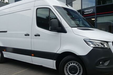 Mercedes-Benz Sprinter 131.256 km 30.800 &euro; Berlin 13156
