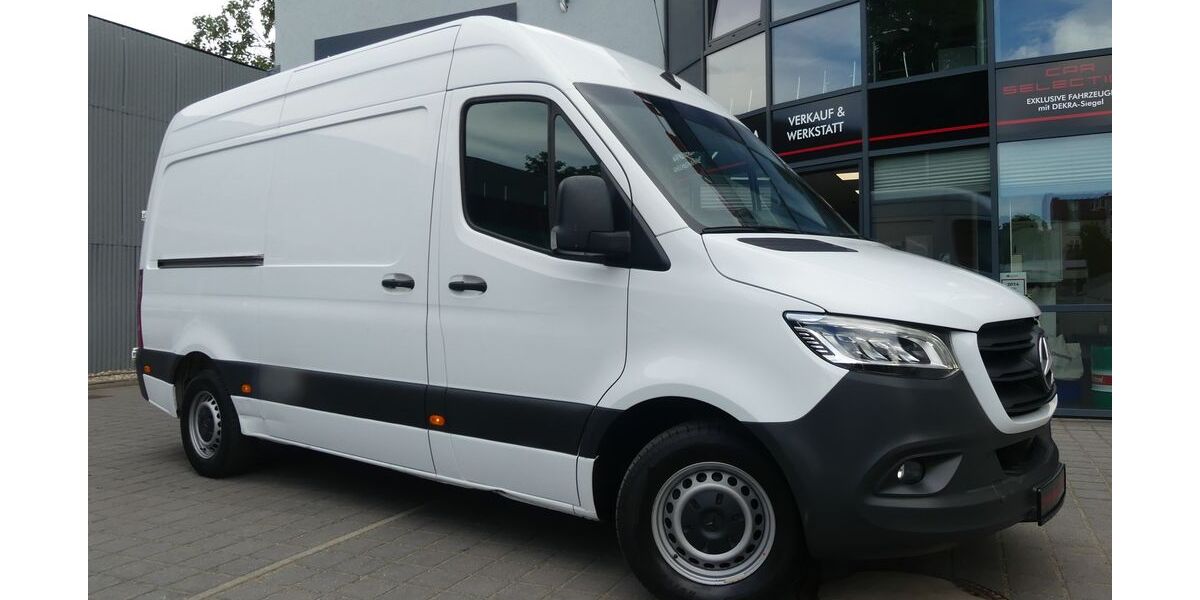 Mercedes-Benz Sprinter 131.256 km 30.800 &euro; Berlin 13156