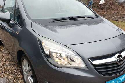 Opel Meriva 145.235 km 5.499 &euro; Berlin 12055