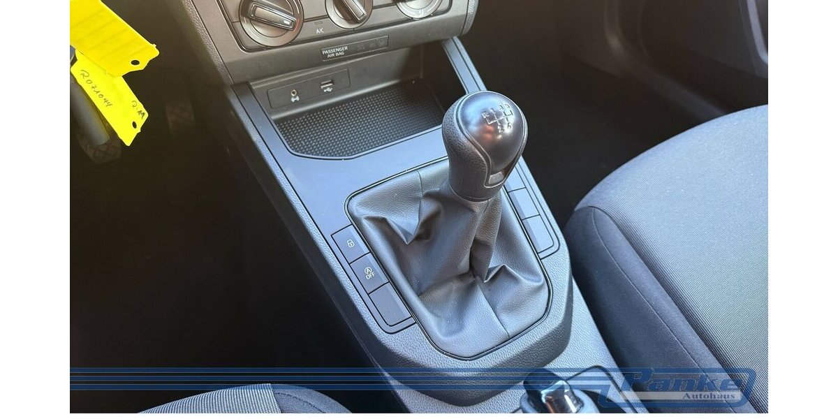 Seat Ibiza 1.0 TSI Reference*Tempo*BT*Klima*1.Hand 134.624 km 7.990 &euro; Berlin 13187