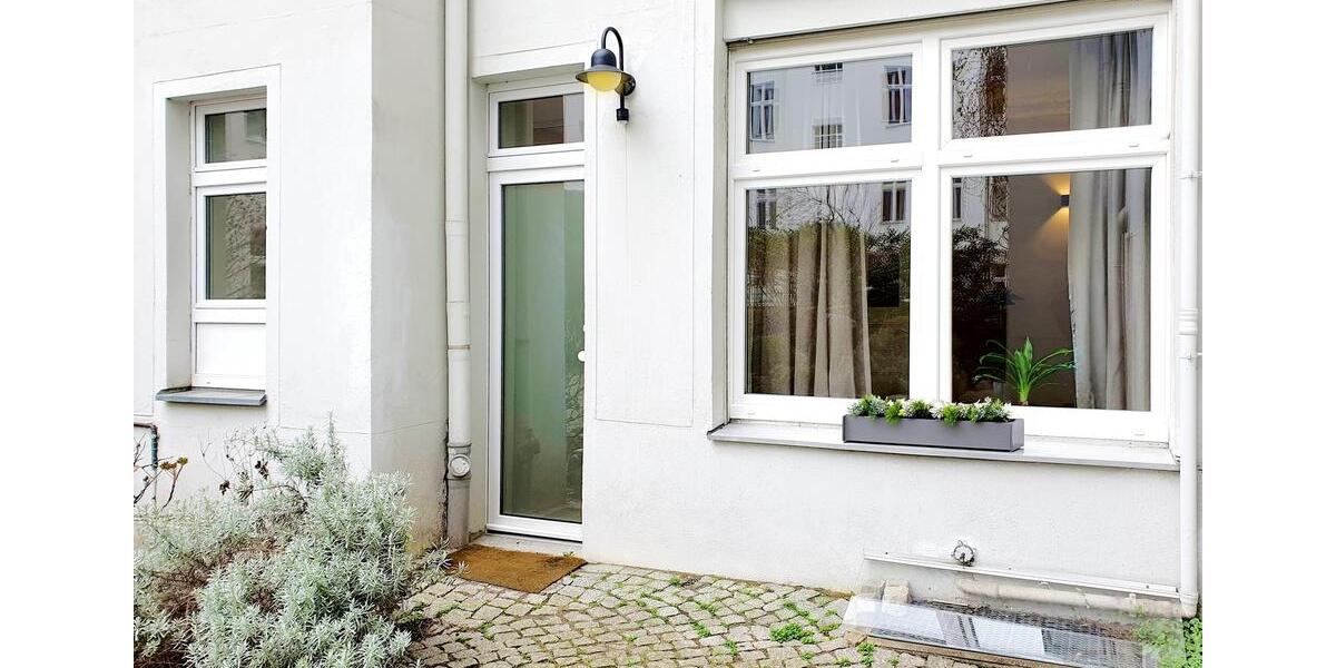 Erdgeschoßwohnung Berlin Charlottenburg-Wilmersdorf - 4 Zimmer, 102 m&sup2;, 2.750&euro; | Angebot:26453456
