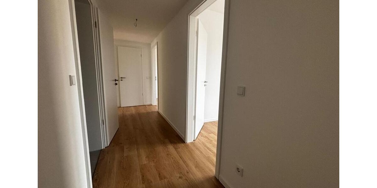 Etagenwohnung Berlin Neukölln - 4 Zimmer, 87 m&sup2;, 2.449&euro; | Angebot:24976415
