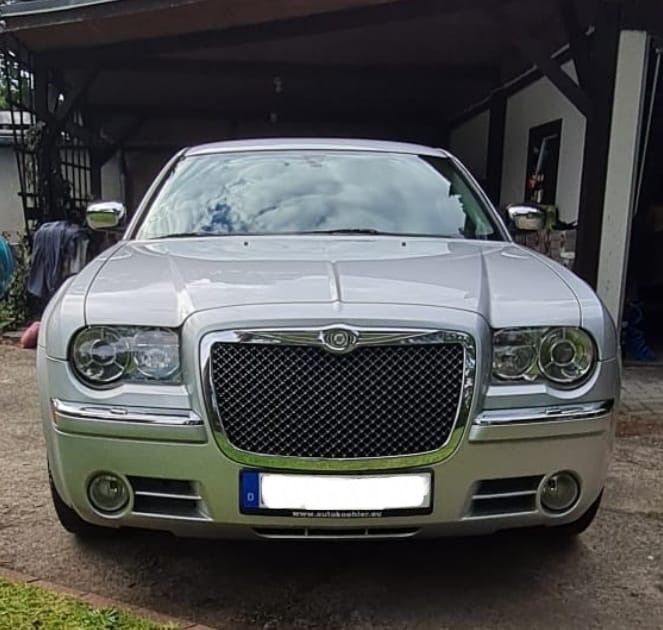 300C