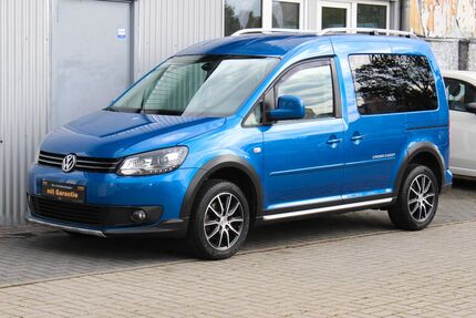 VW Caddy 106.710 km 15.490 € Berlin 13089