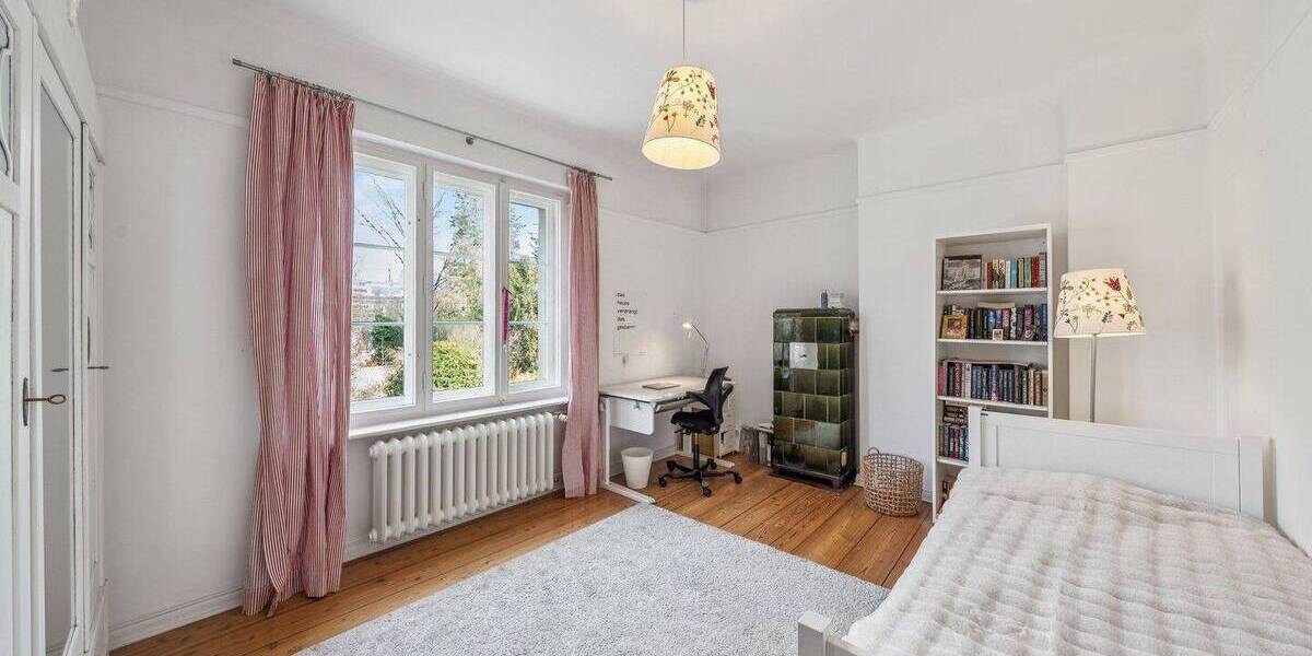 Doppelhaushälfte Berlin Zehlendorf - 9 Zimmer, 253 m&sup2;, 1.750.000&euro; | Angebot:26548196