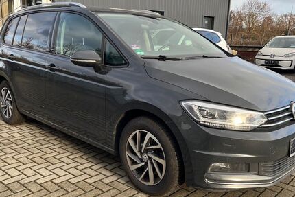 VW Touran 379.071 km 9.490 &euro; Ahrensfelde 16356
