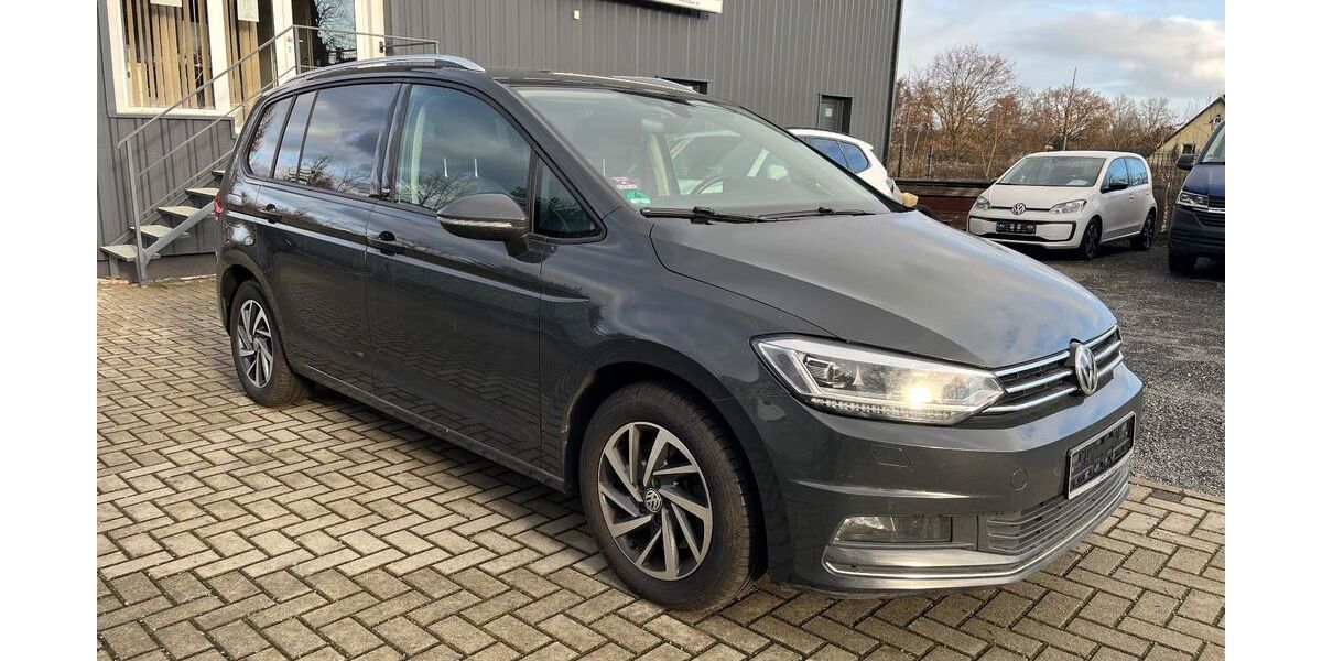 VW Touran 379.071 km 9.490 &euro; Ahrensfelde 16356
