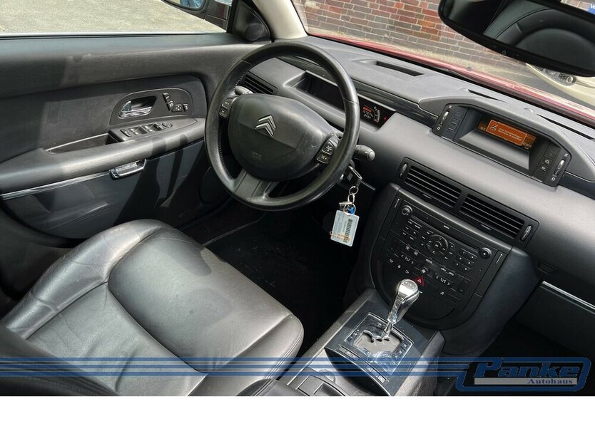 Citroen C6 Pallas*Pano*HUP*Leder*JBL*SHZ*MultiL*PDC* 157.074 km 7.480 € Berlin 13187