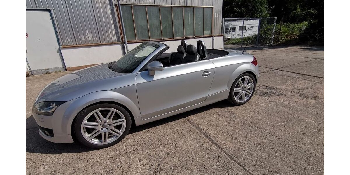 Audi TT 149.000 km 10.900 &euro; Berlin 13409