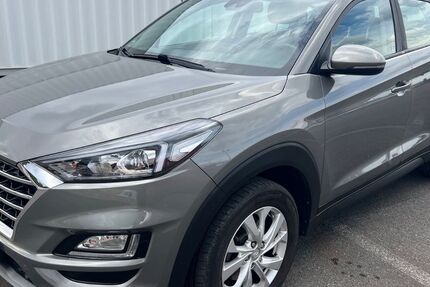 Hyundai TUCSON 112.000 km 13.990 &euro; Berlin 12057