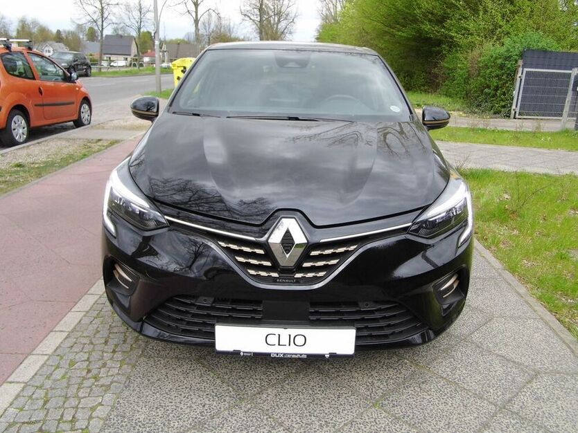 Clio