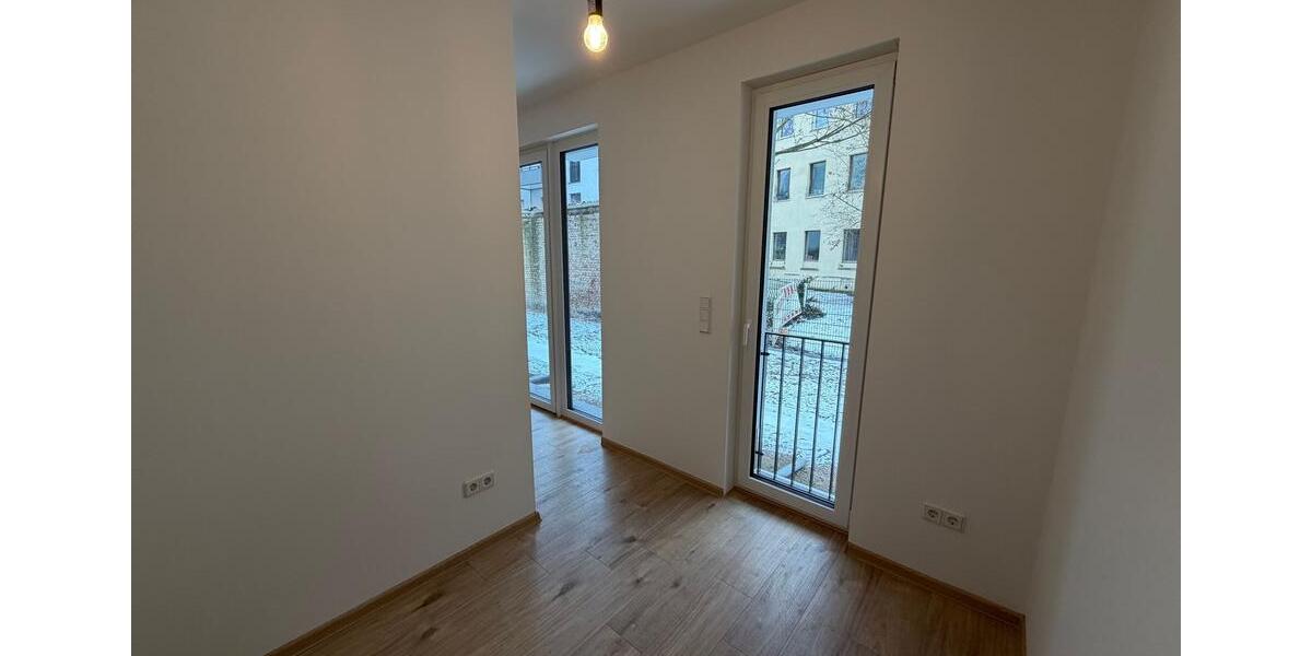 Erdgeschoßwohnung Berlin Treptow-Köpenick - 1 Zimmer, 39 m&sup2;, 999&euro; | Angebot:22987355