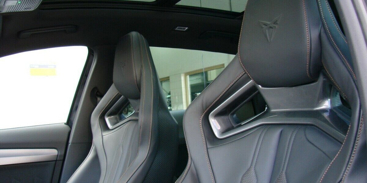 Cupra Formentor ABT 1OF400 VZ5 BAT 4Drive ACC 360º Pano 10.590 km 49.980 &euro; Falkensee 14612