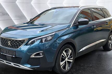 Peugeot 5008 61.150 km 21.990 &euro; Berlin 13051