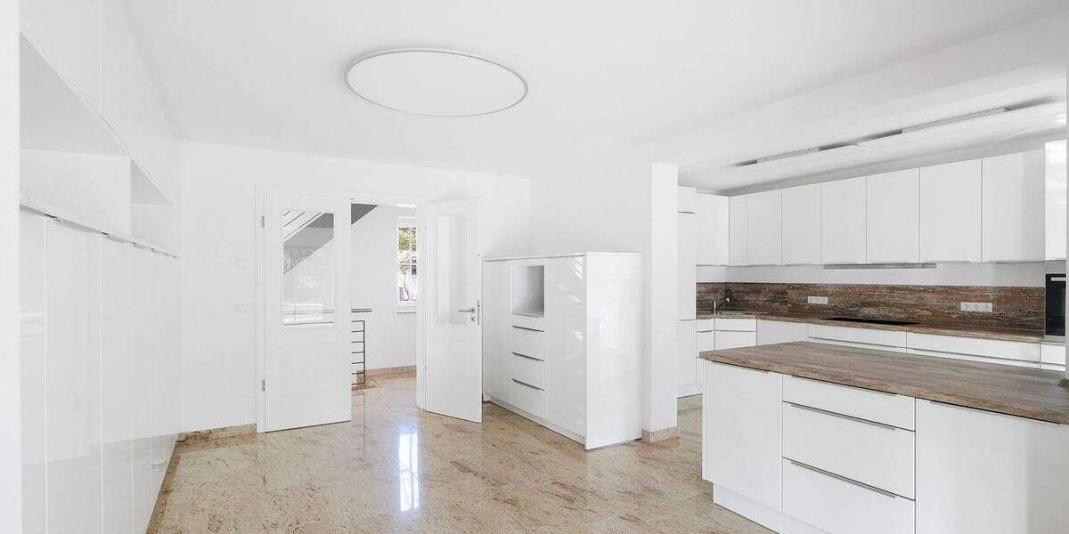 Einfamilienhaus Berlin Niederschönhausen - 3 Zimmer, 200 m&sup2;, 3.547&euro; | Angebot:25865304