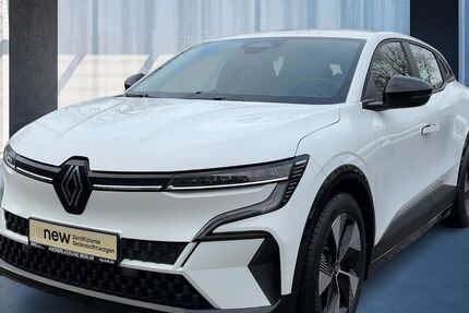 Renault Megane E-TECH 8.570 km 25.890 &euro; Berlin 13055