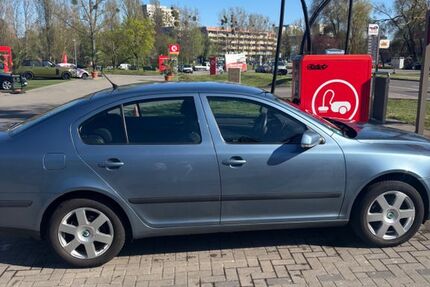 Skoda Octavia 158.000 km 3.900 &euro; Potsdam 14480