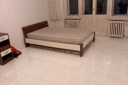 Wohnung Berlin Charlottenburg-Wilmersdorf - 1 Zimmer, 22 m&sup2;, 600&euro; | Angebot:25869455