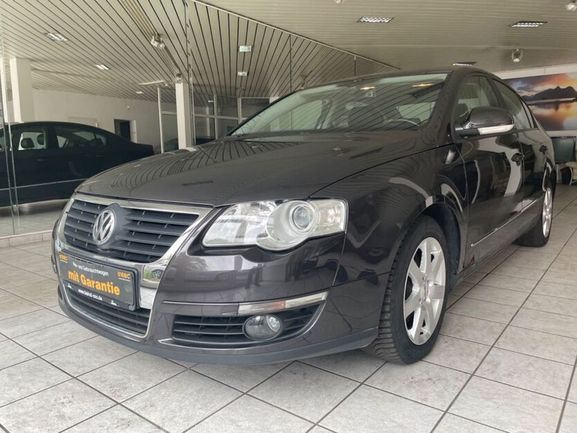 VW Passat 150.000 km 7.950 € Berlin 12349