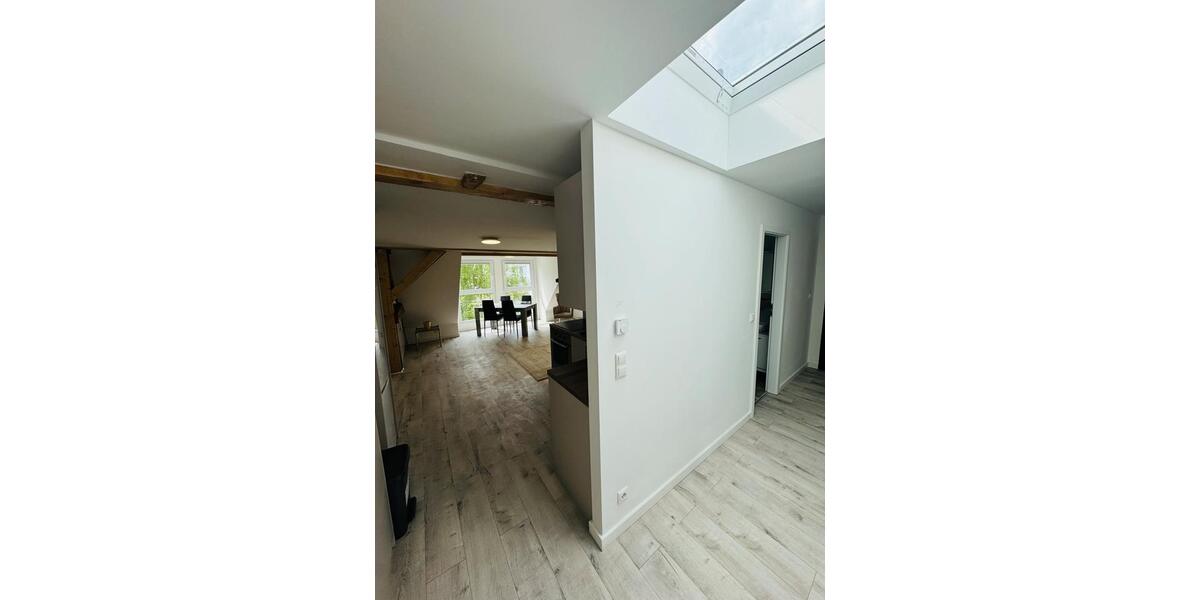 Dachgeschoßwohnung Berlin Spandau - 3 Zimmer, 56 m&sup2;, 1.600&euro; | Angebot:26441938