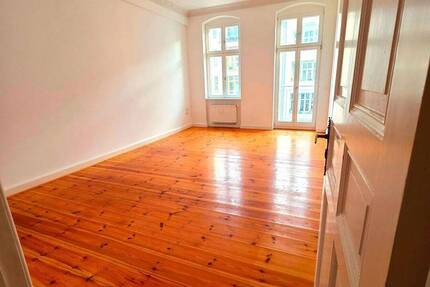 Großzügig, hell, 2 Balkone, Top-Ausstattung, mitten im In-Kiez 2 zimmer