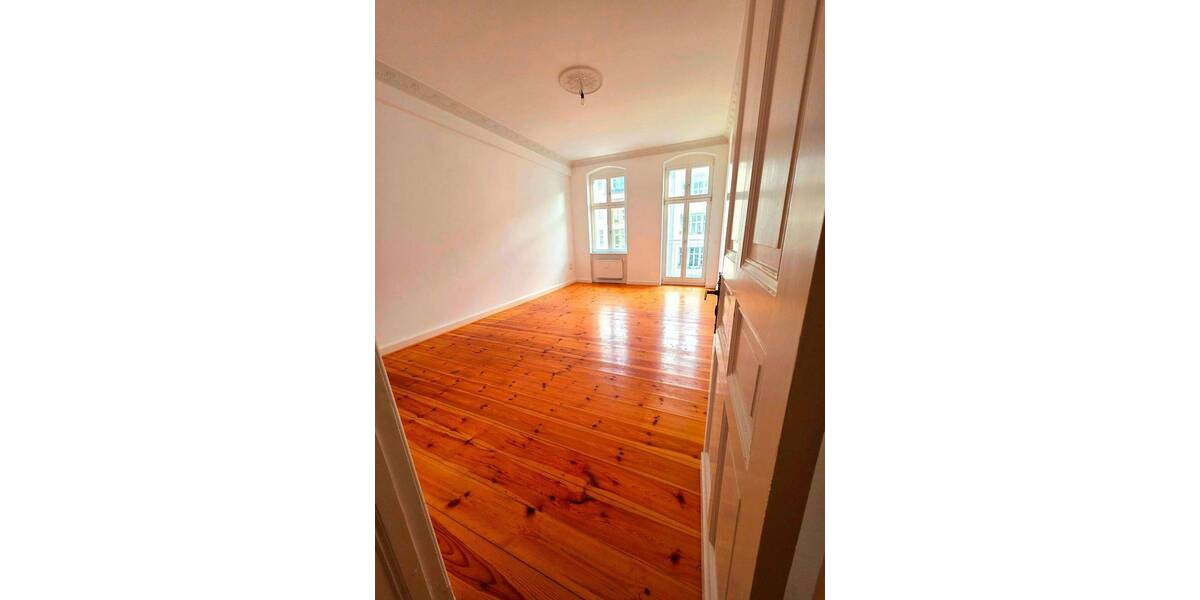 Großzügig, hell, 2 Balkone, Top-Ausstattung, mitten im In-Kiez 2 zimmer