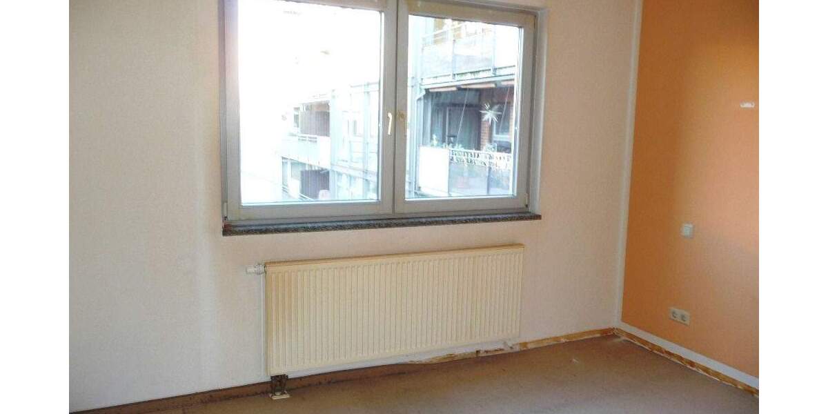 FREIE 2-ZIMMER-EIGENTUMSWOHNUNG IN RUHIGER LAGE IN SPREENÄHE (FERNWÄRME) 2 zimmer