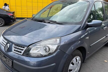 Renault Scenic 120.000 km 2.999 &euro; Berlin 13055