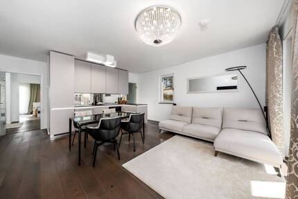 Wohnung Berlin Lankwitz - 3 Zimmer, 82 m&sup2;, 2.380&euro; | Angebot:26162862