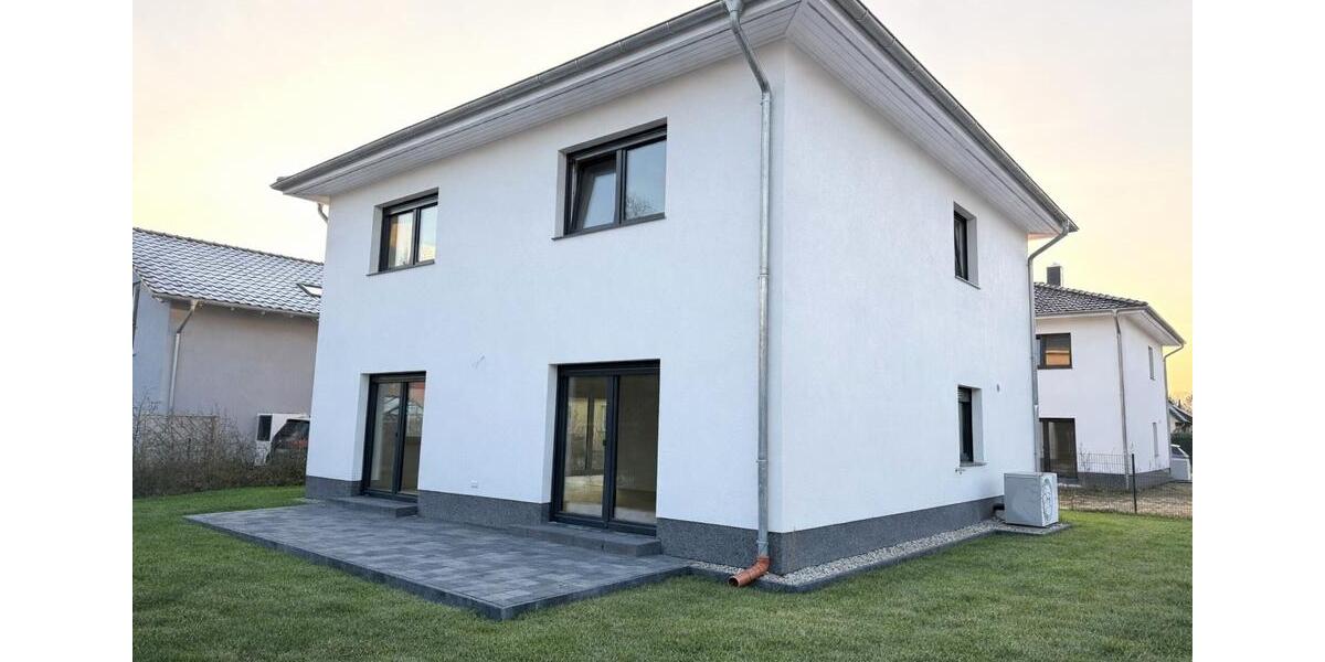 Einfamilienhaus Panketal - 5 Zimmer, 170 m&sup2;, 2.790&euro; | Angebot:25646798