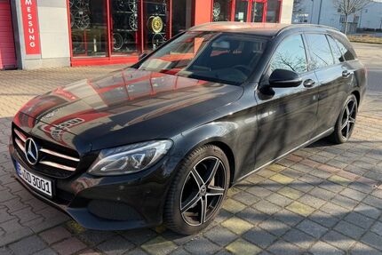 Mercedes-Benz C 250 297.400 km 9.750 &euro; Hönow 15366