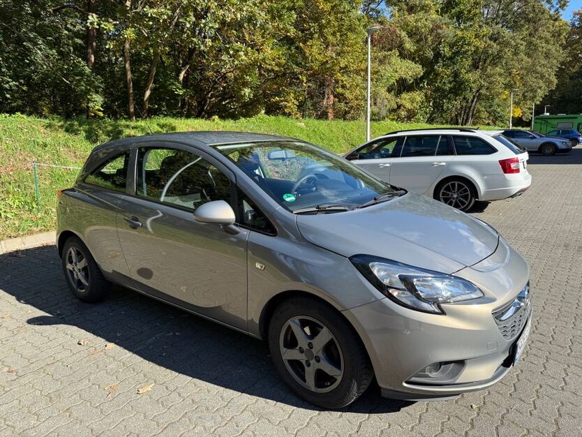 Opel Corsa 97.700 km 5.500 € Strausberg 15344