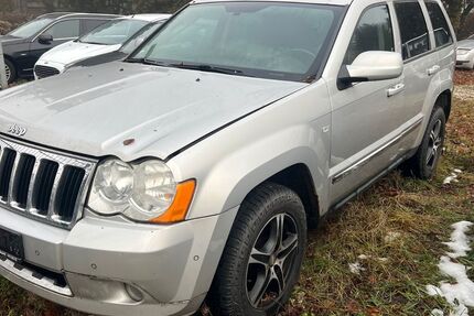 Jeep Grand Cherokee 185.000 km 3.990 &euro; Berlin 12309