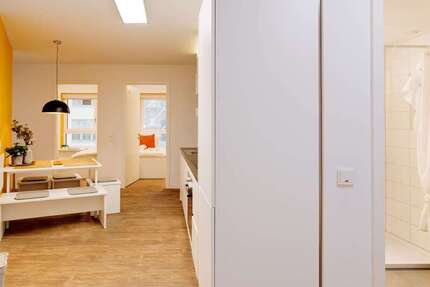 Wohnung Berlin Oberschöneweide - 1 Zimmer, 10 m&sup2;, 330&euro; | Angebot:27083739