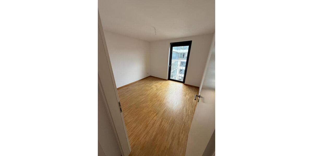 Etagenwohnung Berlin Mitte - 2 Zimmer, 67 m&sup2;, 1.268&euro; | Angebot:26690099