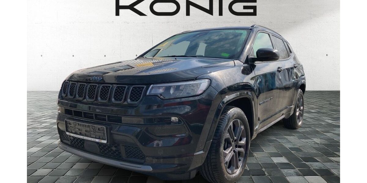 Jeep Compass 42.122 km 24.996 &euro; Oranienburg bei Berlin 16515