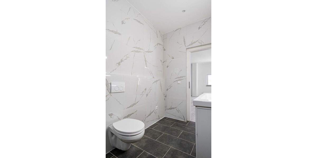 Bungalow Berlin Bohnsdorf - 4 Zimmer, 101 m&sup2;, 329.000&euro; | Angebot:24474902