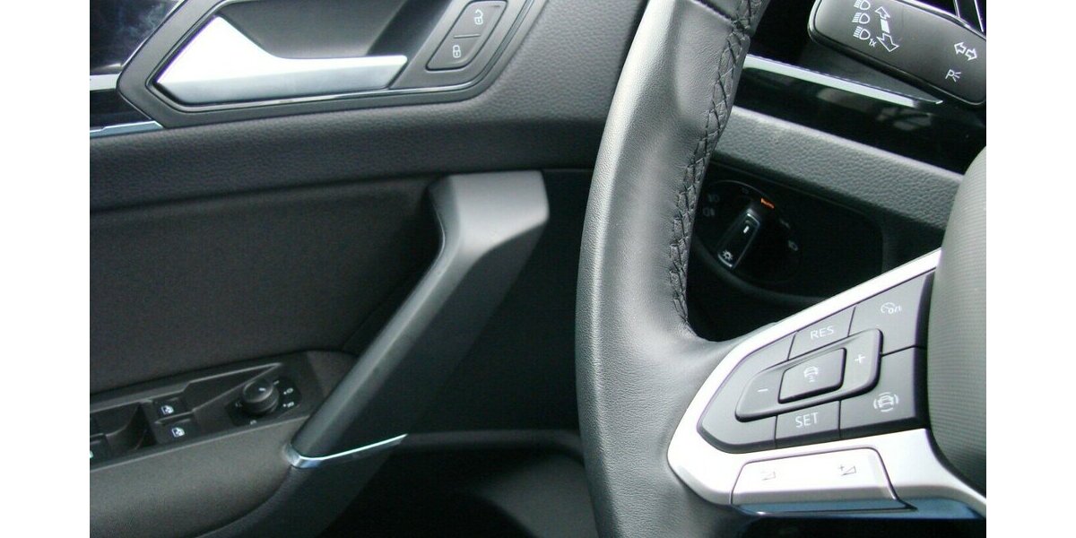 VW Touran 1,5TSI Comfortline ACC AHK PANO SHZ 7Sitz D 16.891 km 33.980 &euro; Falkensee 14612