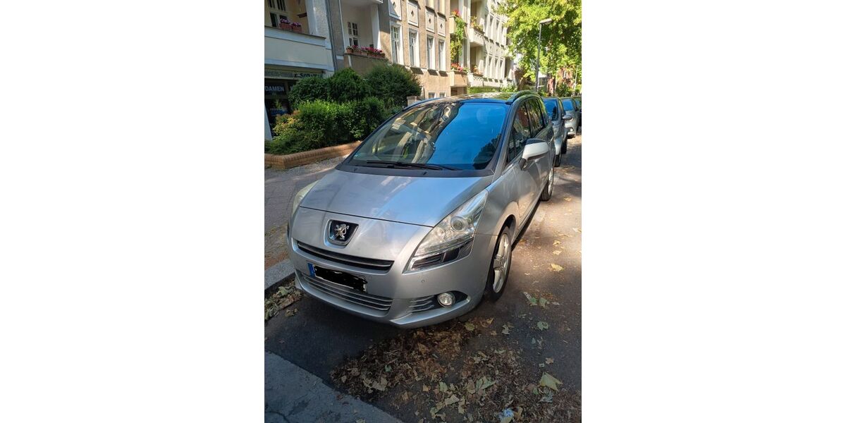 Peugeot 5008 251.000 km 3.690 &euro; Berlin 13189