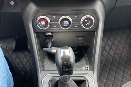 Dacia Sandero 28.000 km 14.500 &euro; Berlin 13403