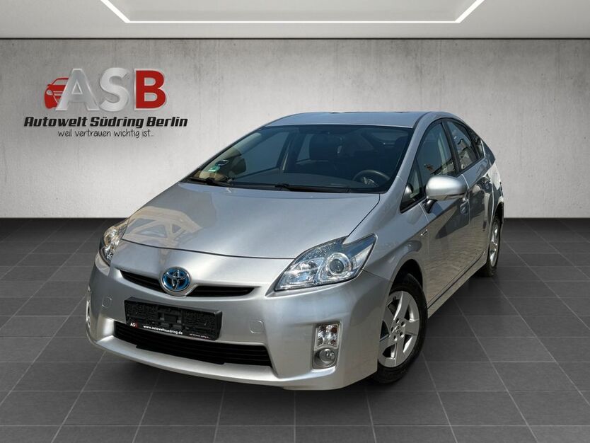 Toyota Prius 112.300 km 9.999 € Berlin 12055