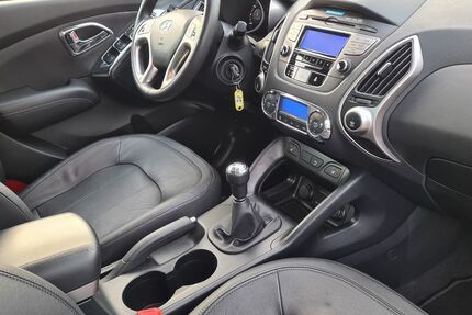 Hyundai ix35 108.000 km 8.400 &euro; Berlin 13127