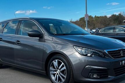 Peugeot 308 187.000 km 7.390 &euro; Mittenwalde 15749
