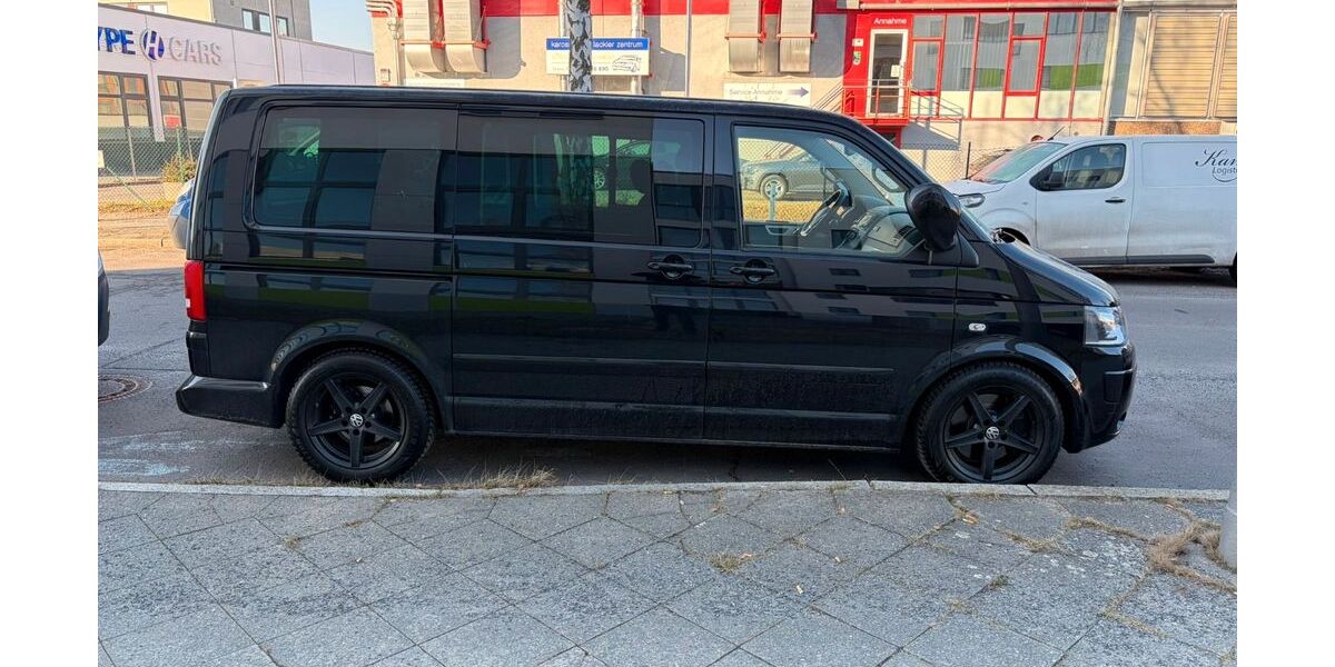 VW T5 Transporter 176.000 km 17.490 &euro; Berlin 12099